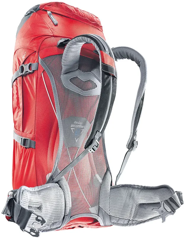 Red hiking backpack with padded shoulder straps, illustrating backpack rental in El Chaltén