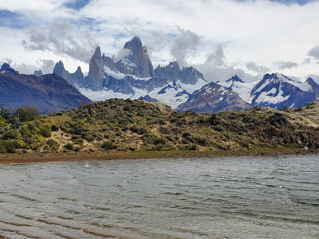 Hidden lake near el chalten